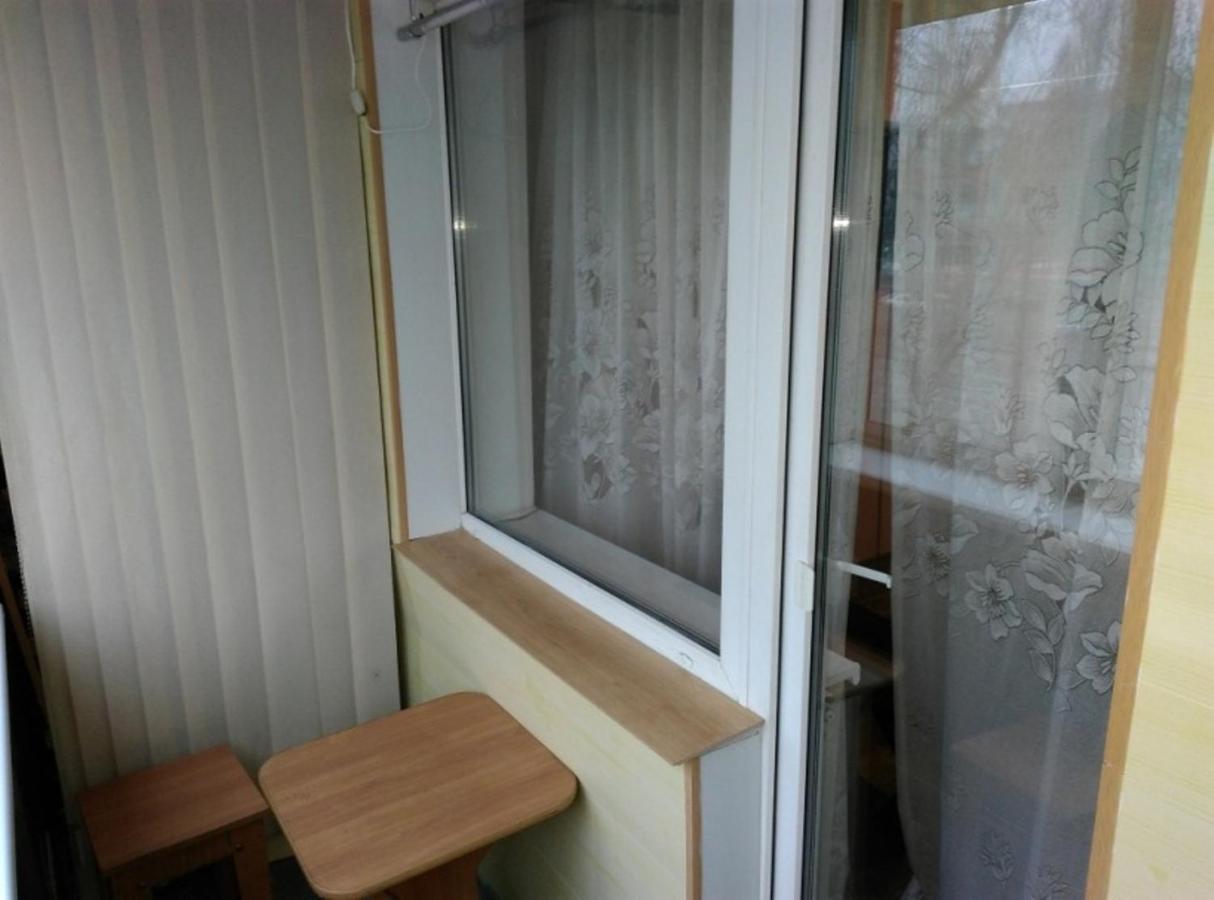 Апартаменты В Центре Металлургов 27 Kr Apartments Krivoy Rog Bagian luar foto